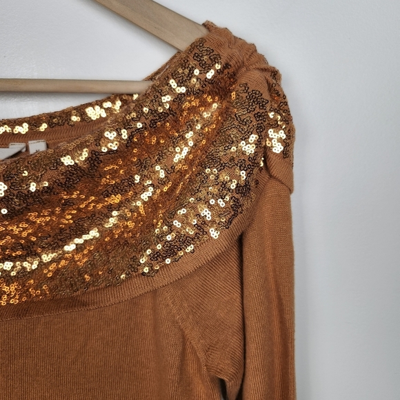 Soft Surroundings Gold Sequin Off Shoulder Cashmere Blend Sweater Top Sz M - Picture 2 of 5